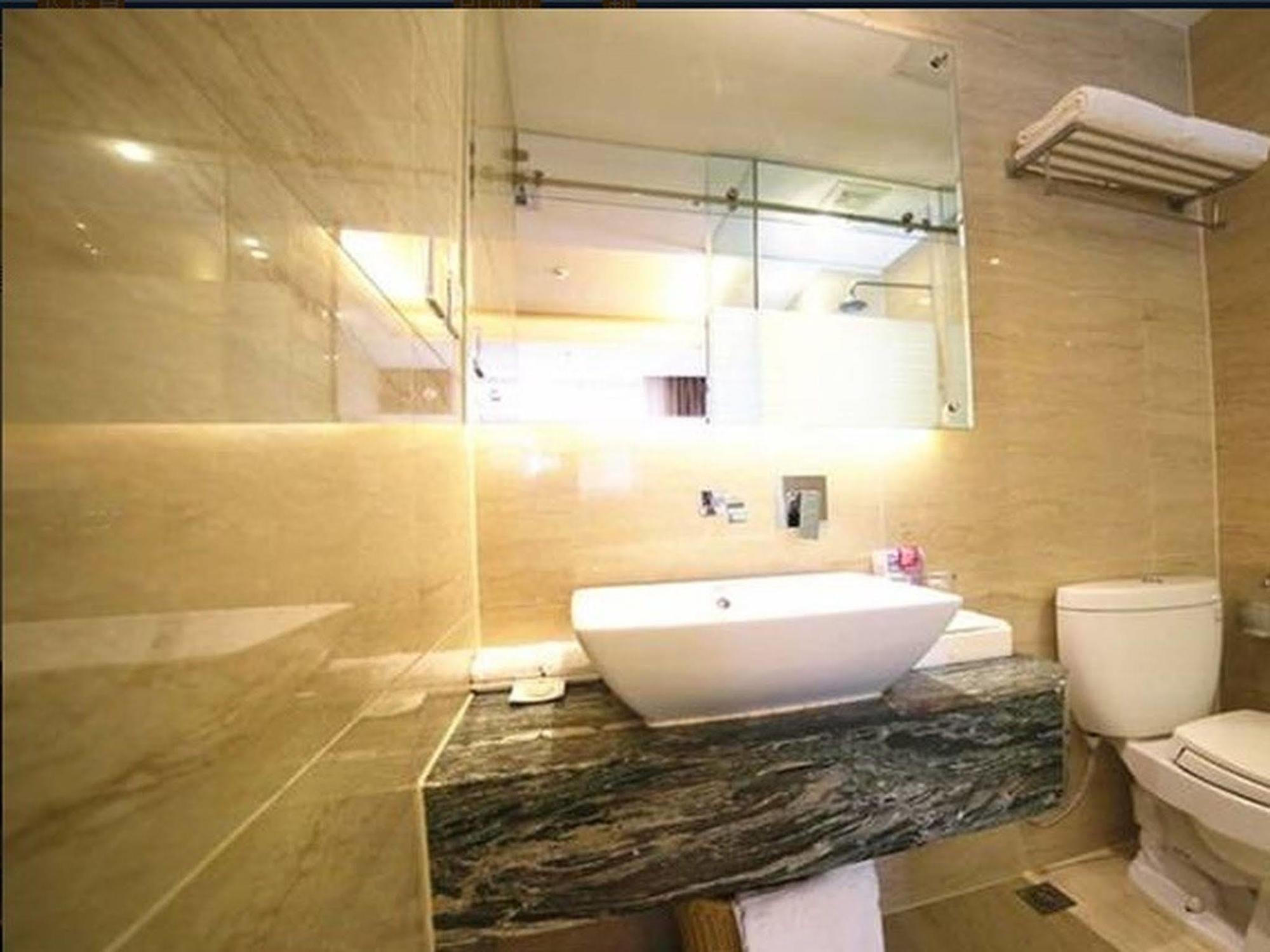 Days Inn Hotspring شيامن المظهر الخارجي الصورة